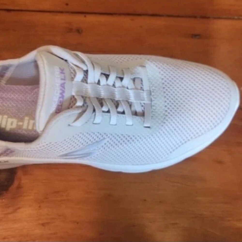 Skechers Go Walk Slip-Ins